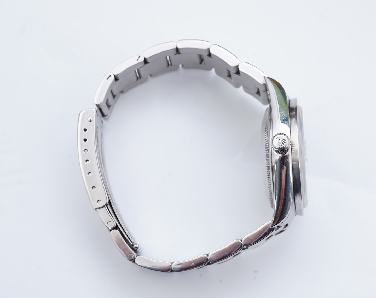 A gentleman 1990's stainless steel Rolex Oyster Perpetual Date wrist watch